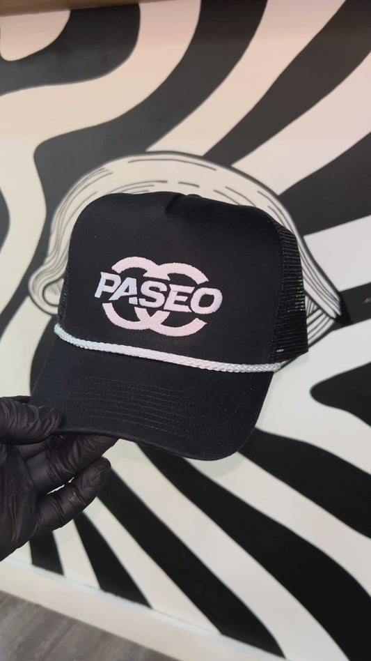 Black Infinity Hat
